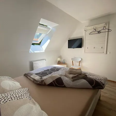 Guest house U Adama *