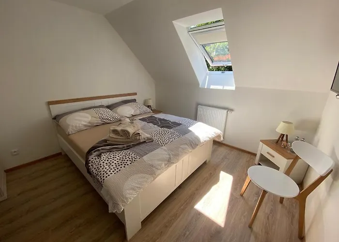 Pensión U Adama Karlštejn